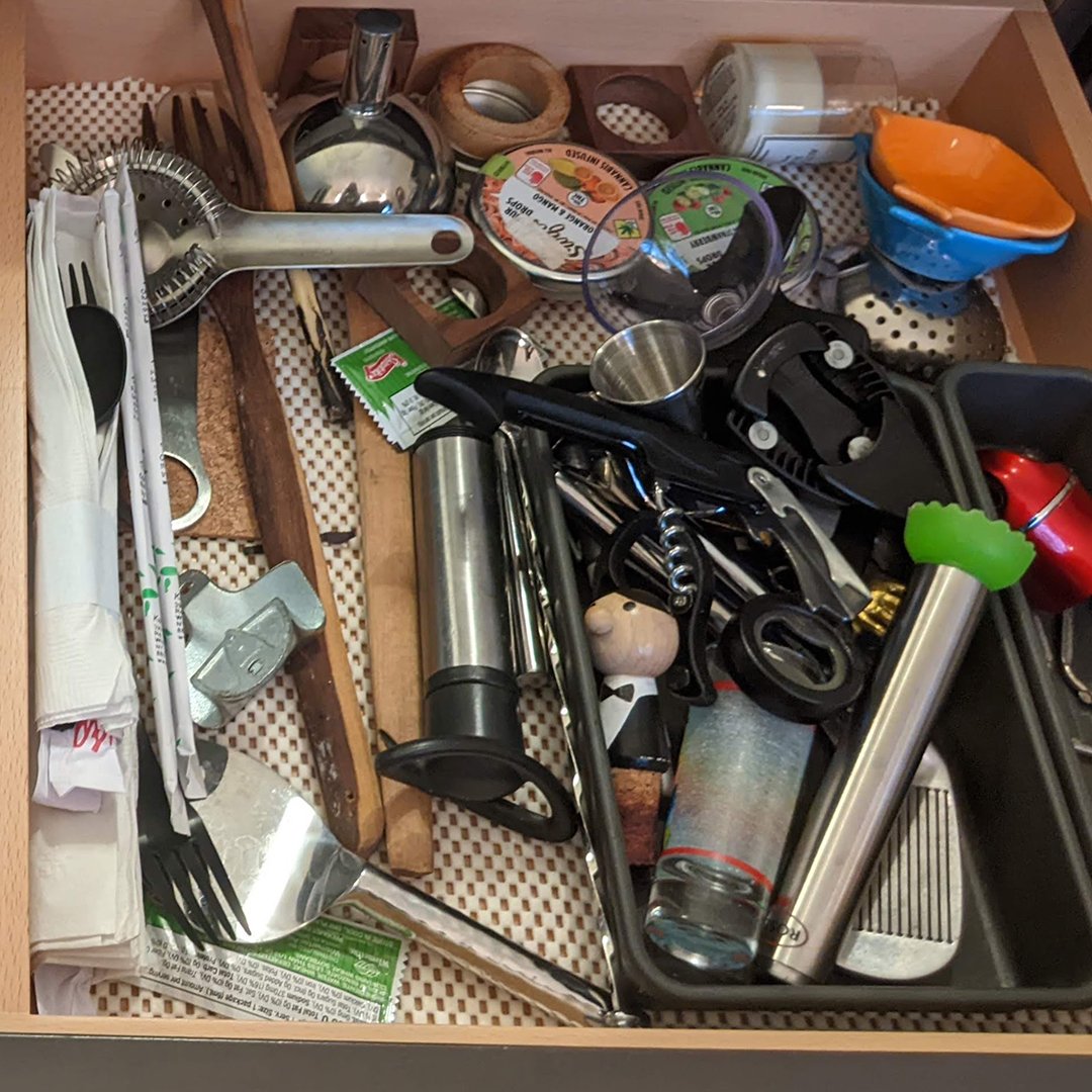 Seattle Kitchen Remodel Drawer Organization Before 2