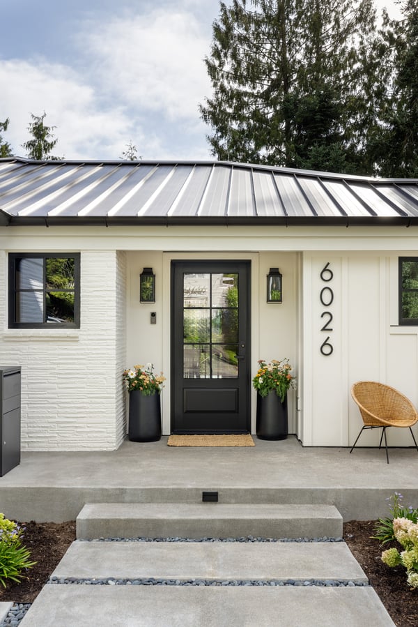 IHR.Hawthorne.Hills.Seattle.Exterior.Front.Door.Remodel.Web