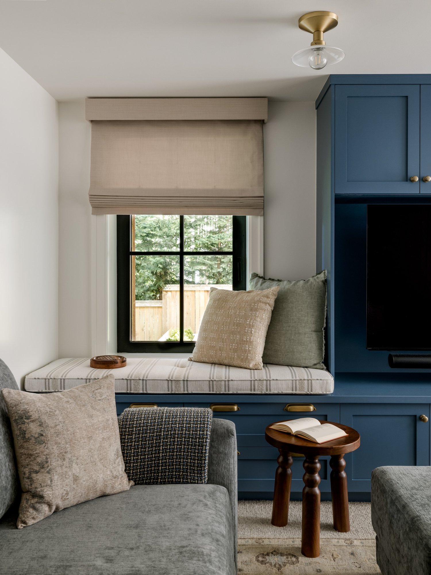 IHR.Hawthorne.Hills.Seattle.Family.Room.2.Remodel.Web