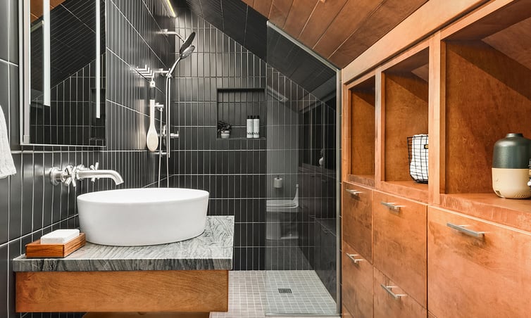 IHR.Seattle.Bathroom.Budget.Remodel.Blog.WEB.2.2023