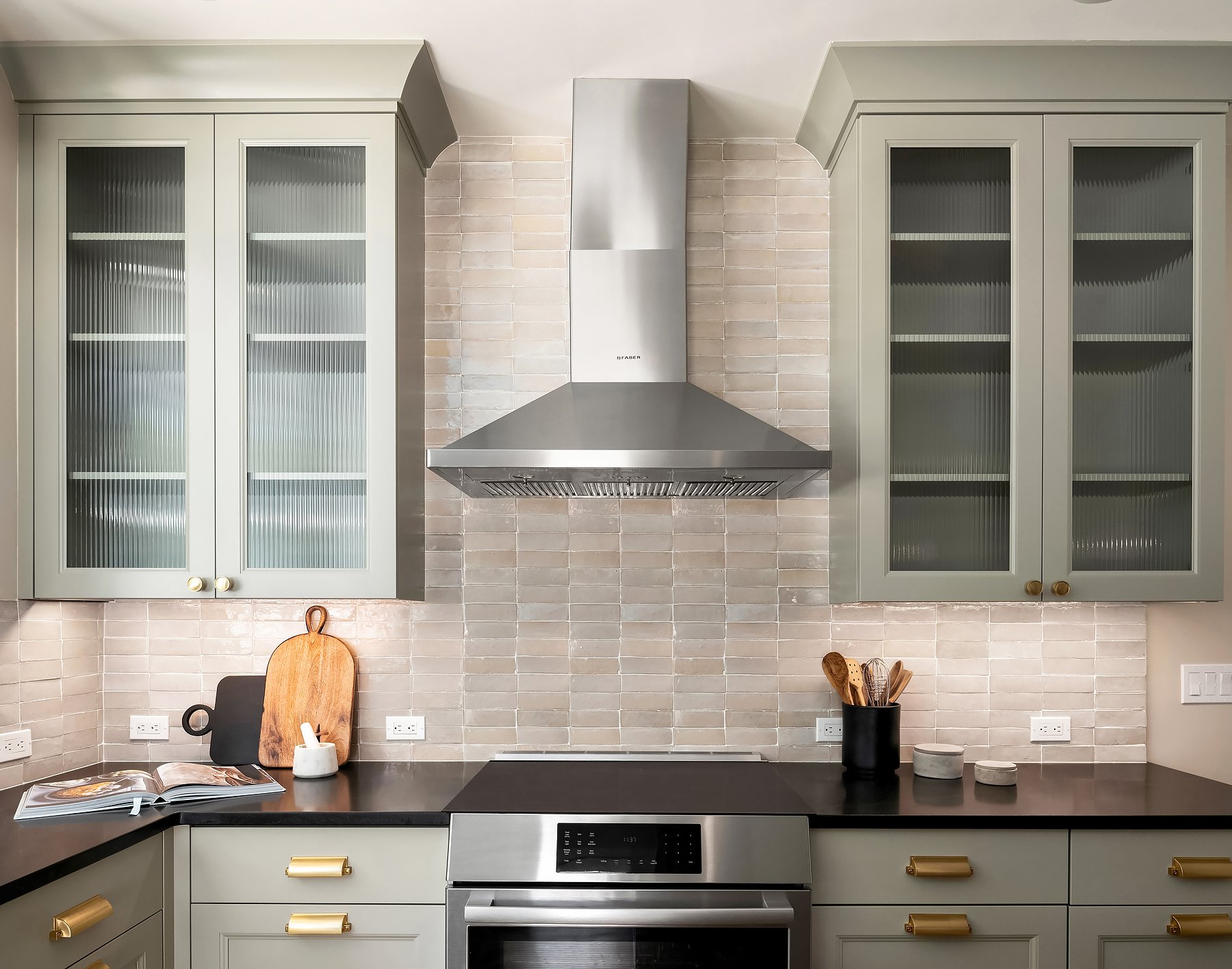 IHR.Seattle.KItchen.Remodel.WEB.8.2022 IHR.Seattle.KItchen.Remodel.WEB.8.2022