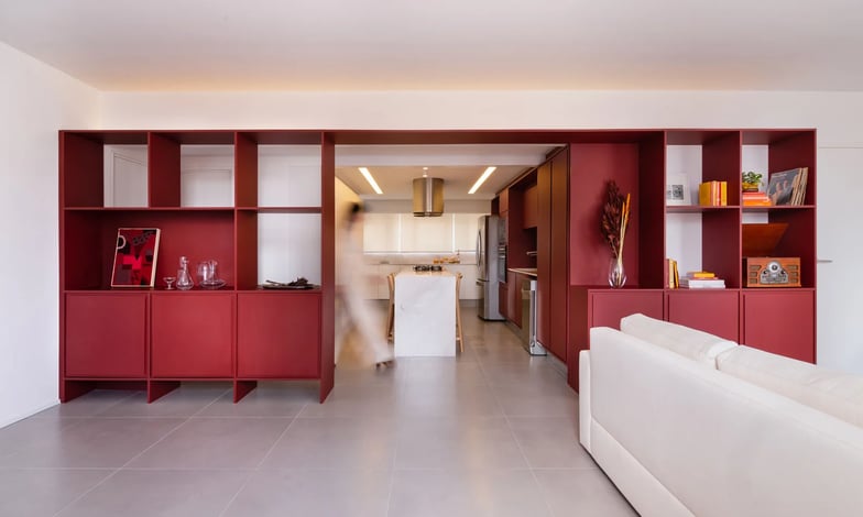 pantone-reveals-brave-and-fearless-red-2023-color-of-the-year_7