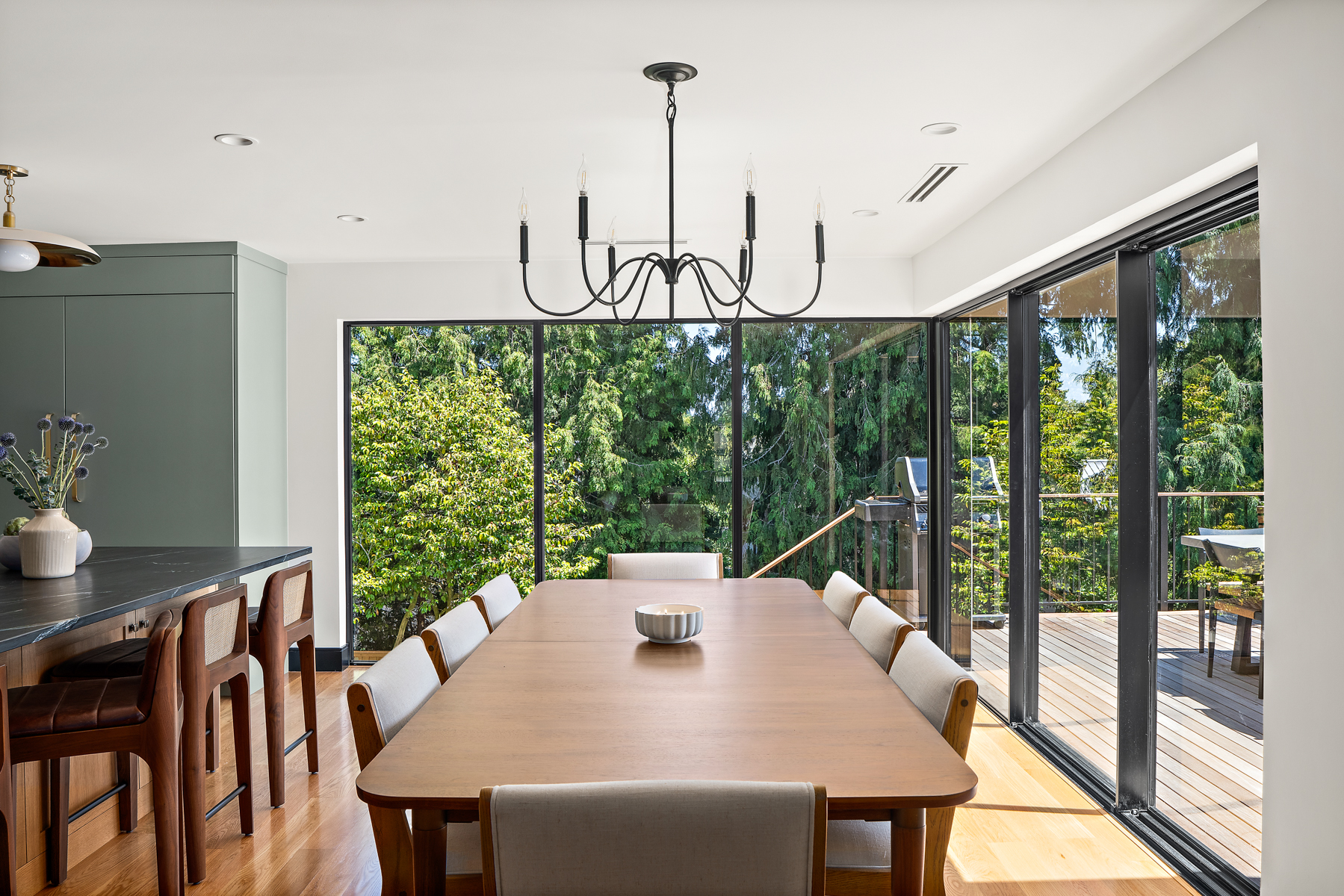 What to Look for at a Home Tour (and the Right Questions to Ask the Builder)