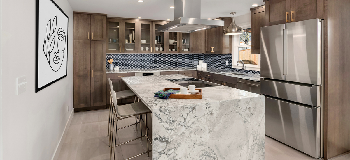 Pros & Cons of the Top 6 Kitchen Layouts For Your Kitchen Remodel in Seattle