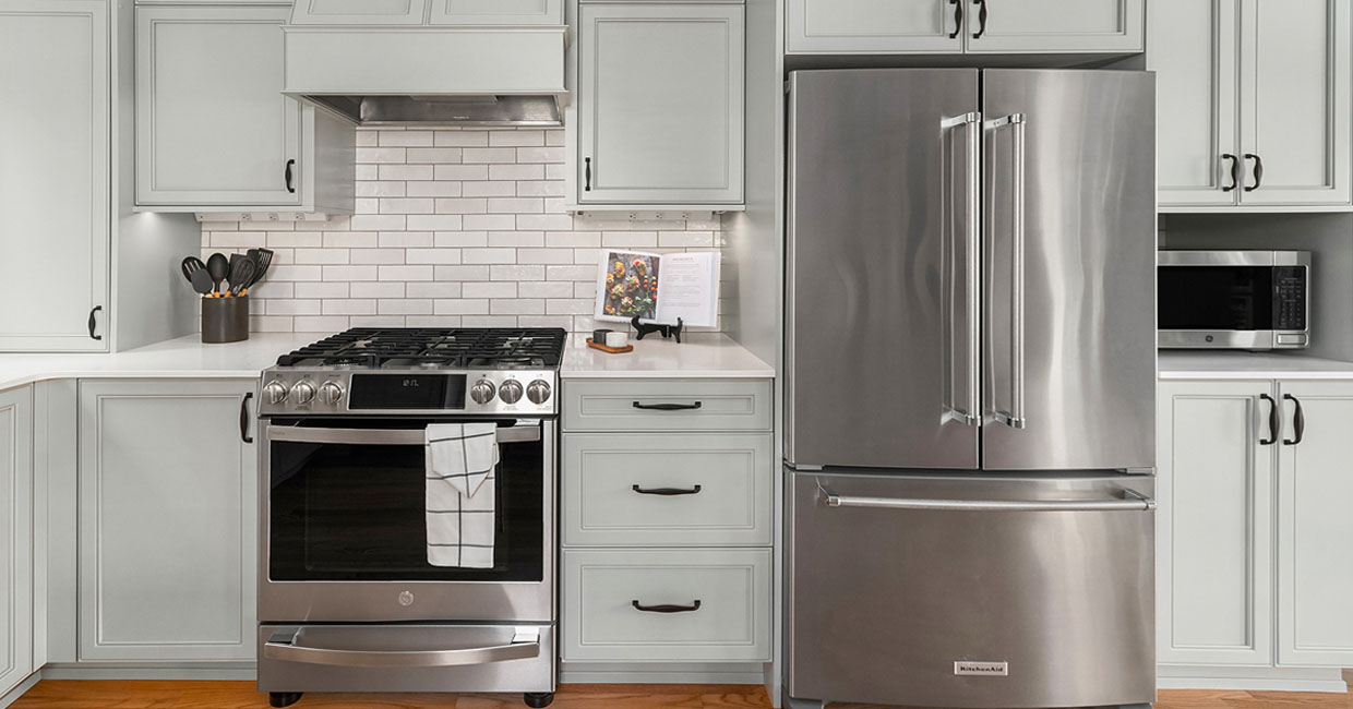 Crafting Your Dream Kitchen: Unveiling Your Must-Have Cabinet Features
