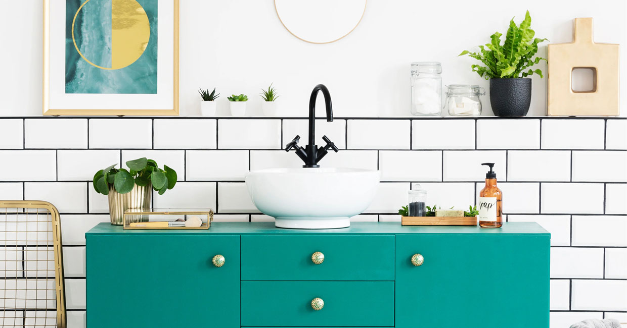 5 Cost-Effective Ideas to Give Your Old and Outdated Bathroom New Life